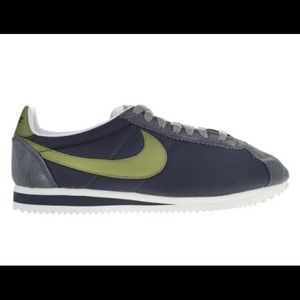 Nike Classic Cortez RARE Size 7
